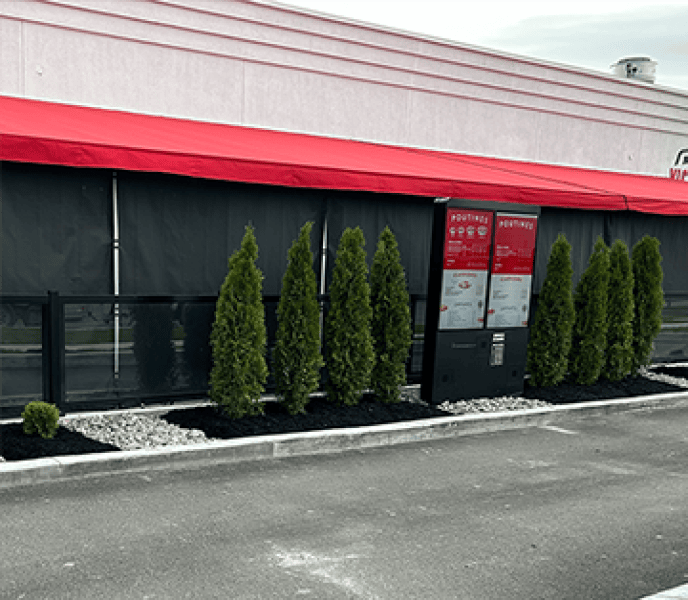 Embellissement extérieur pour façade commerciale – Rive-Sud de Québec